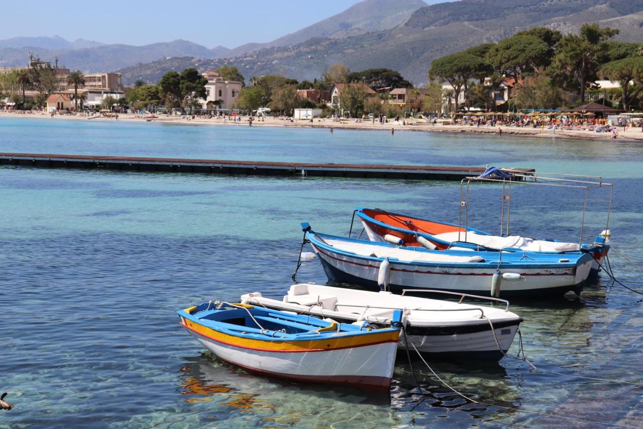 Casa De Paoli - Vista Mare Arenella, Palermo Con Parcheggio Privato Exterior foto