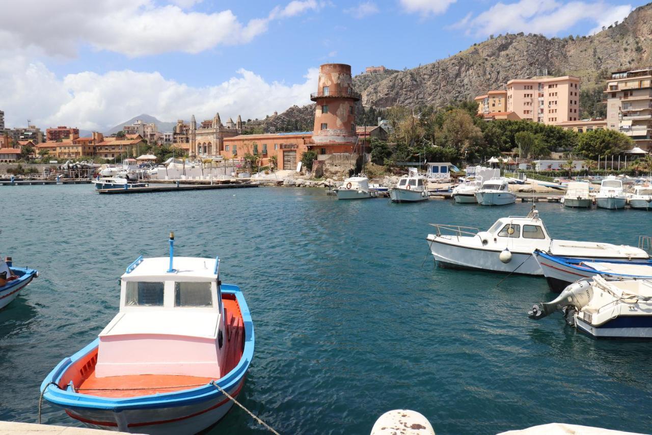 Casa De Paoli - Vista Mare Arenella, Palermo Con Parcheggio Privato Exterior foto