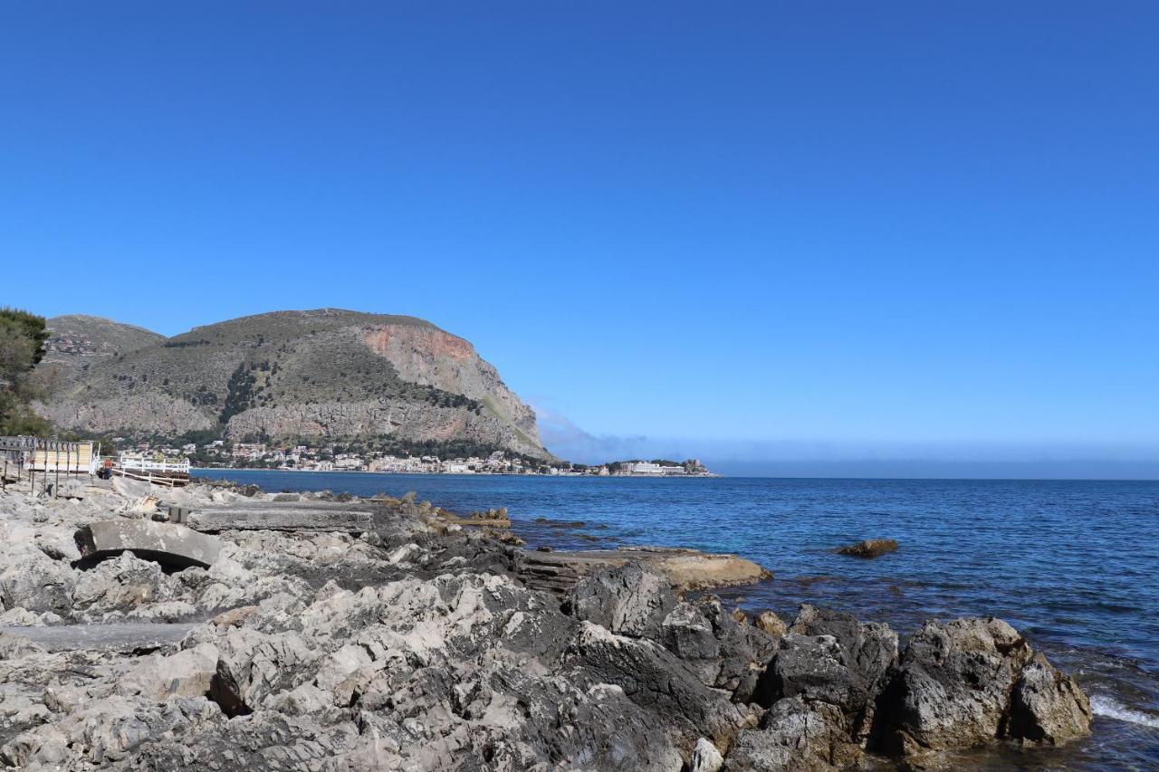 Casa De Paoli - Vista Mare Arenella, Palermo Con Parcheggio Privato Exterior foto