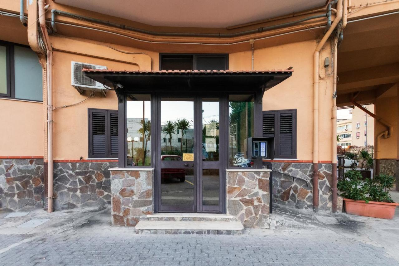 Casa De Paoli - Vista Mare Arenella, Palermo Con Parcheggio Privato Exterior foto