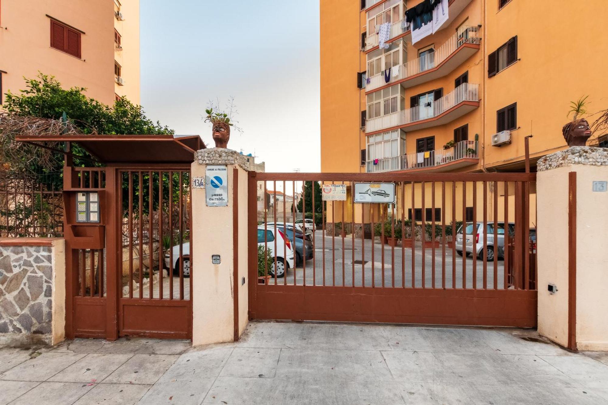 Casa De Paoli - Vista Mare Arenella, Palermo Con Parcheggio Privato Exterior foto