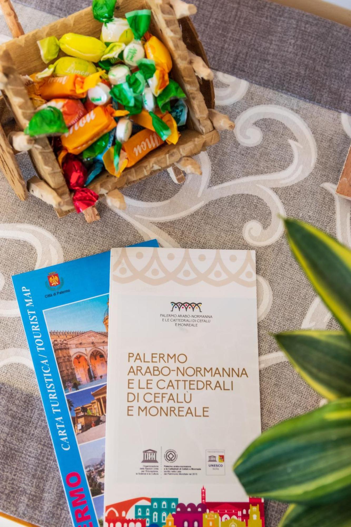 Casa De Paoli - Vista Mare Arenella, Palermo Con Parcheggio Privato Exterior foto