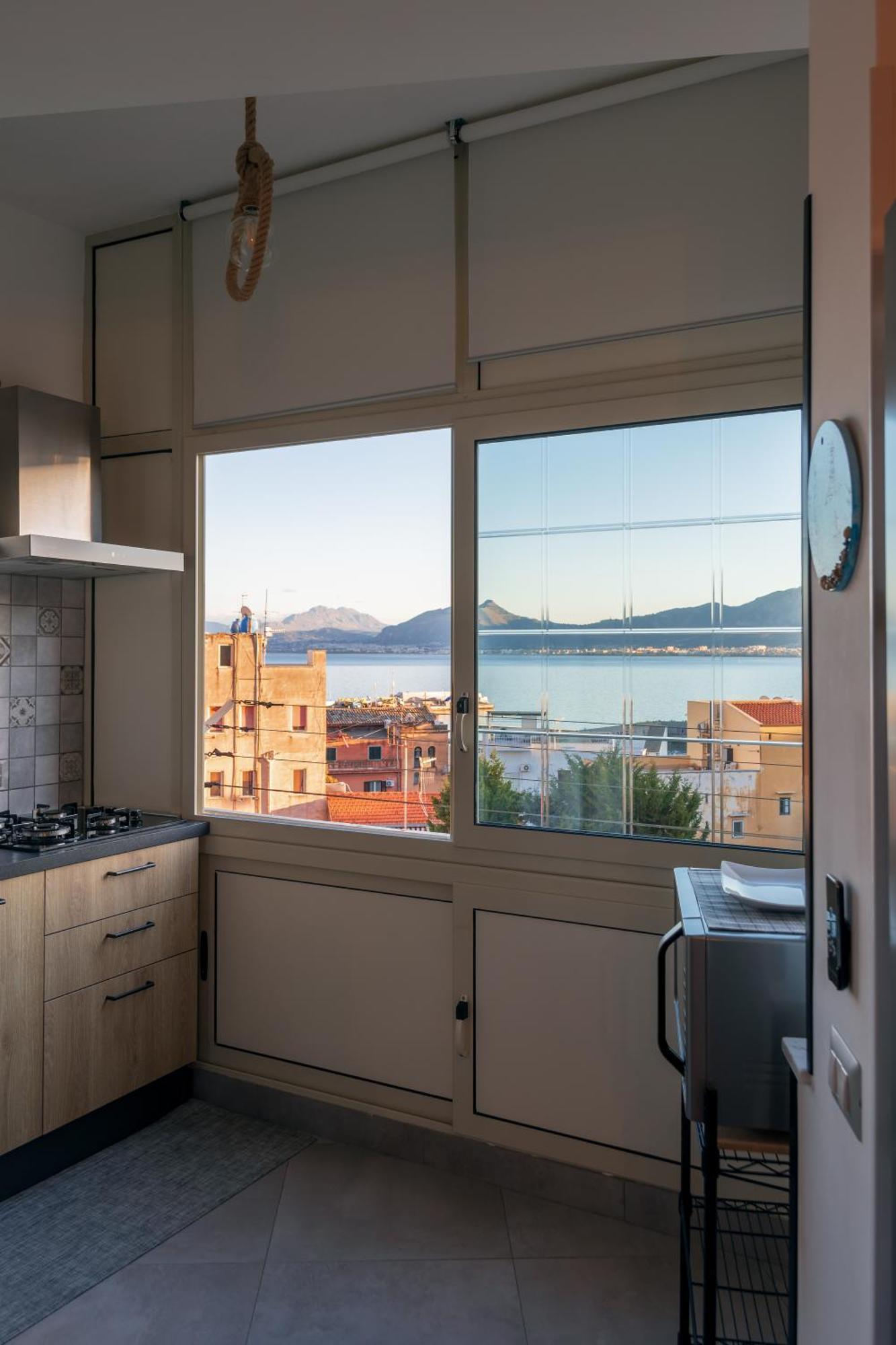 Casa De Paoli - Vista Mare Arenella, Palermo Con Parcheggio Privato Exterior foto